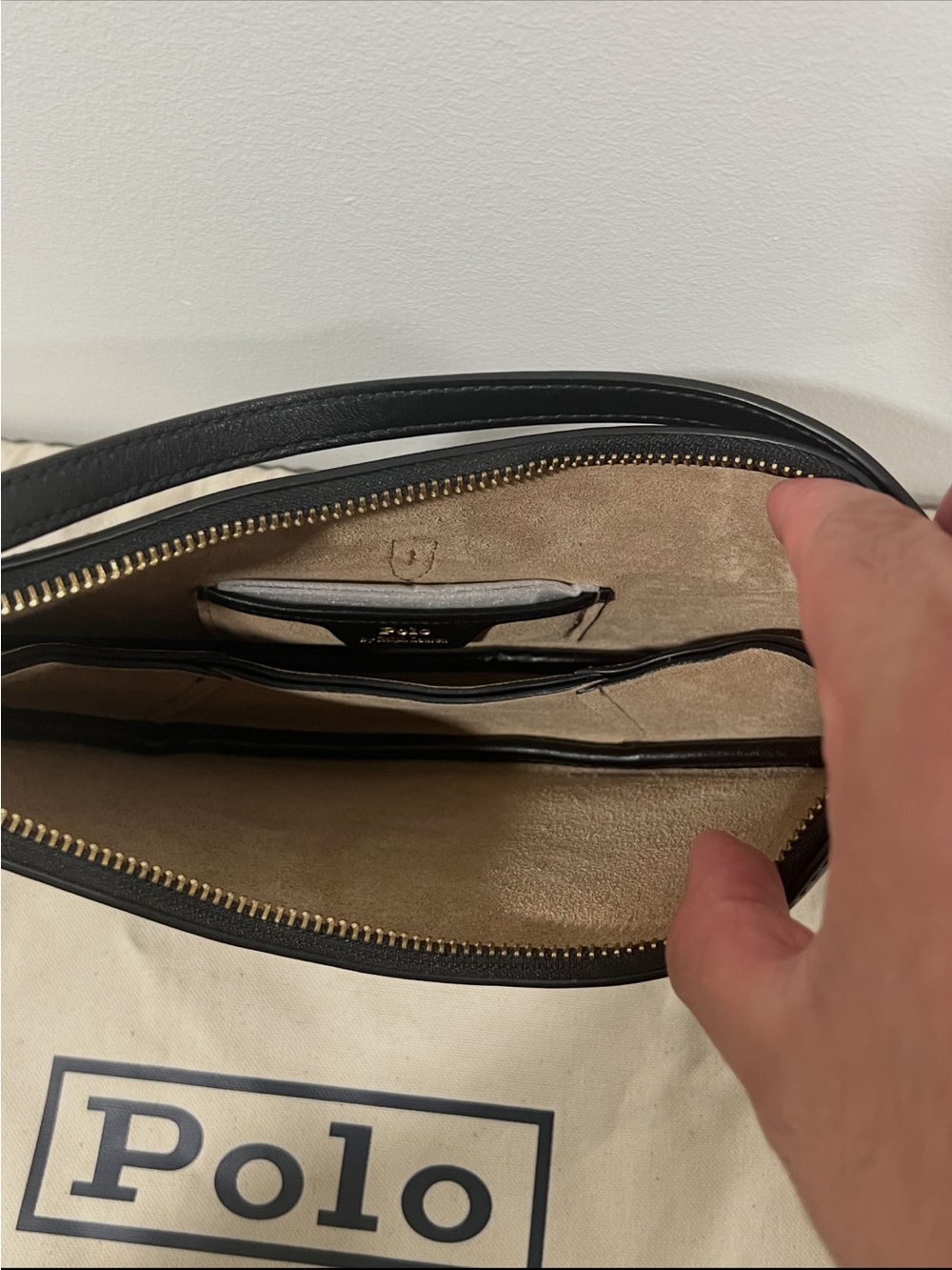 Polo by Ralph Lauren Black Leather Crescent Shoulder Bag - Picture 4 of 6